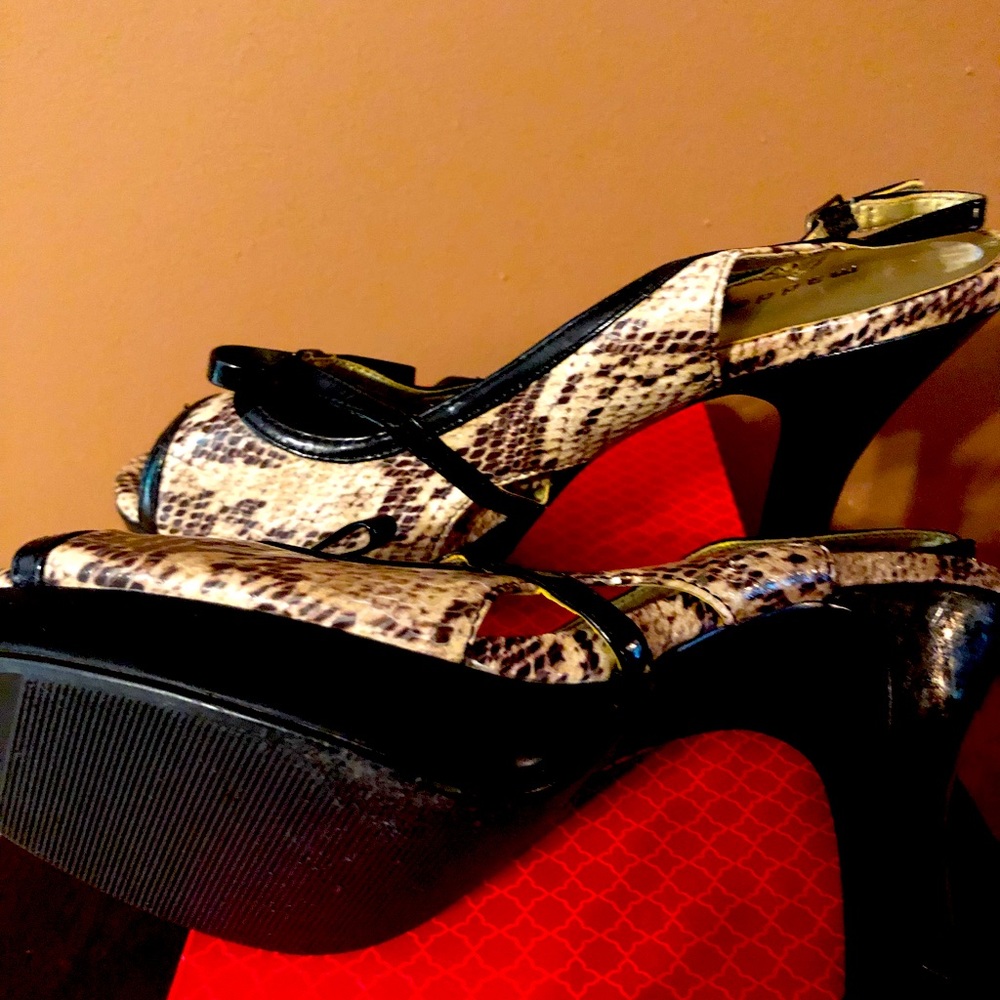 Leopard sandals